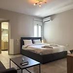 Tantalidou Urban Vibes By Proliving Hospitality *